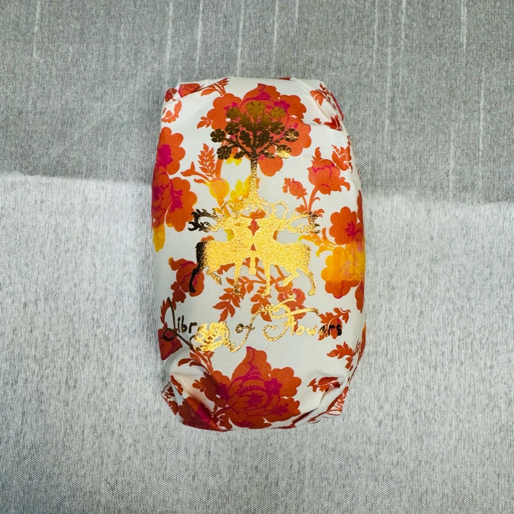 Margot Elena Tokyomilk Lollia Library Field Flowers  Shea Butter Bar Soap